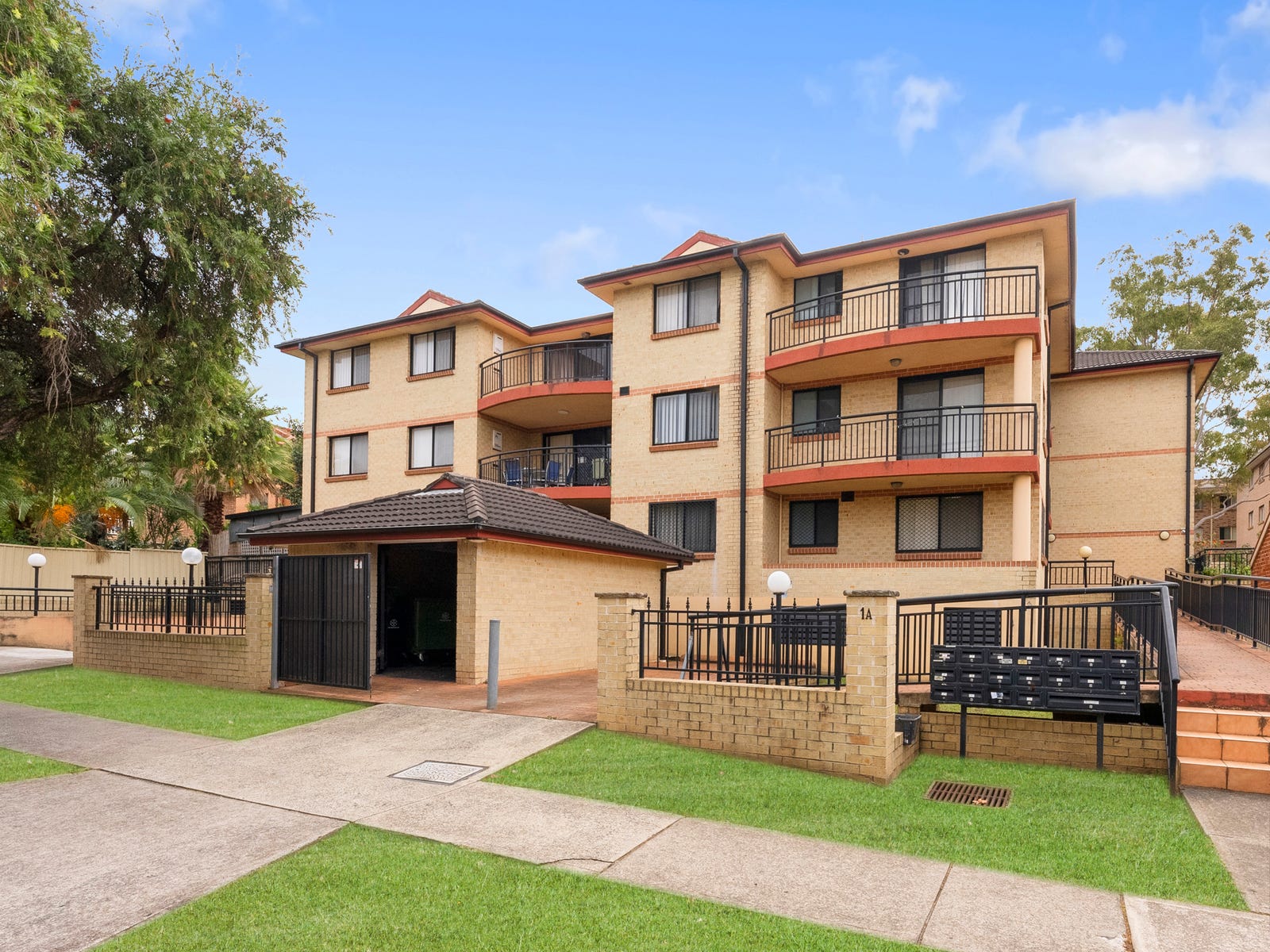 3/34-36 Weigand Avenue, Bankstown