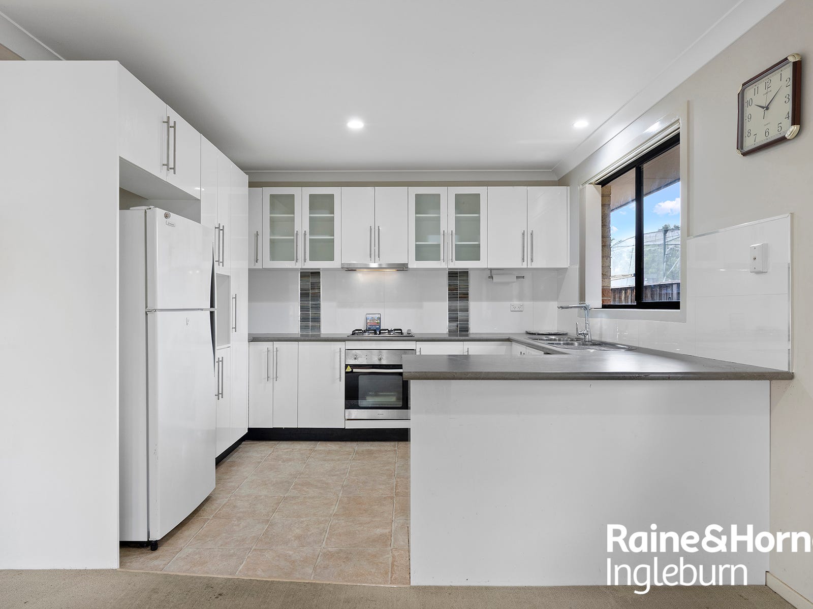 35 Goodsell Street, Minto
