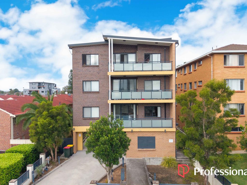 6/45 Station Street, Fairfield