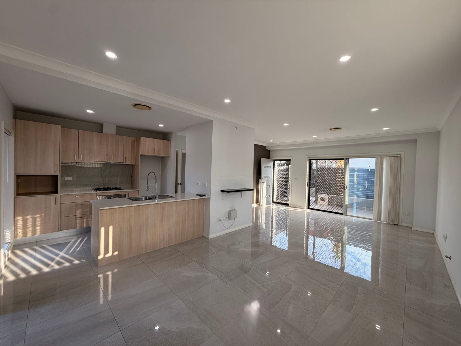 6/94 Flowerdale Road, Liverpool