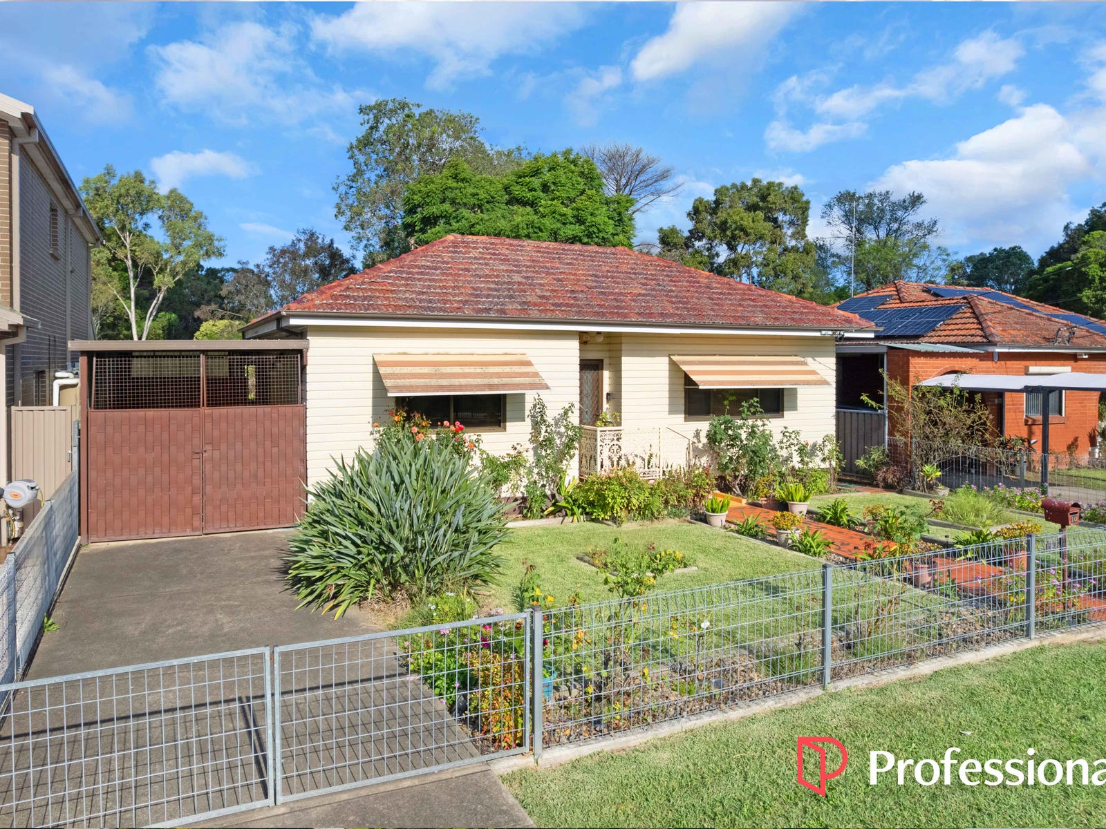 10 Ferry Road, Lansvale