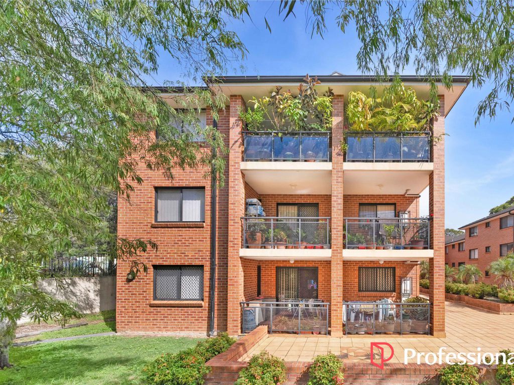22/2A Mulla Road, Yagoona