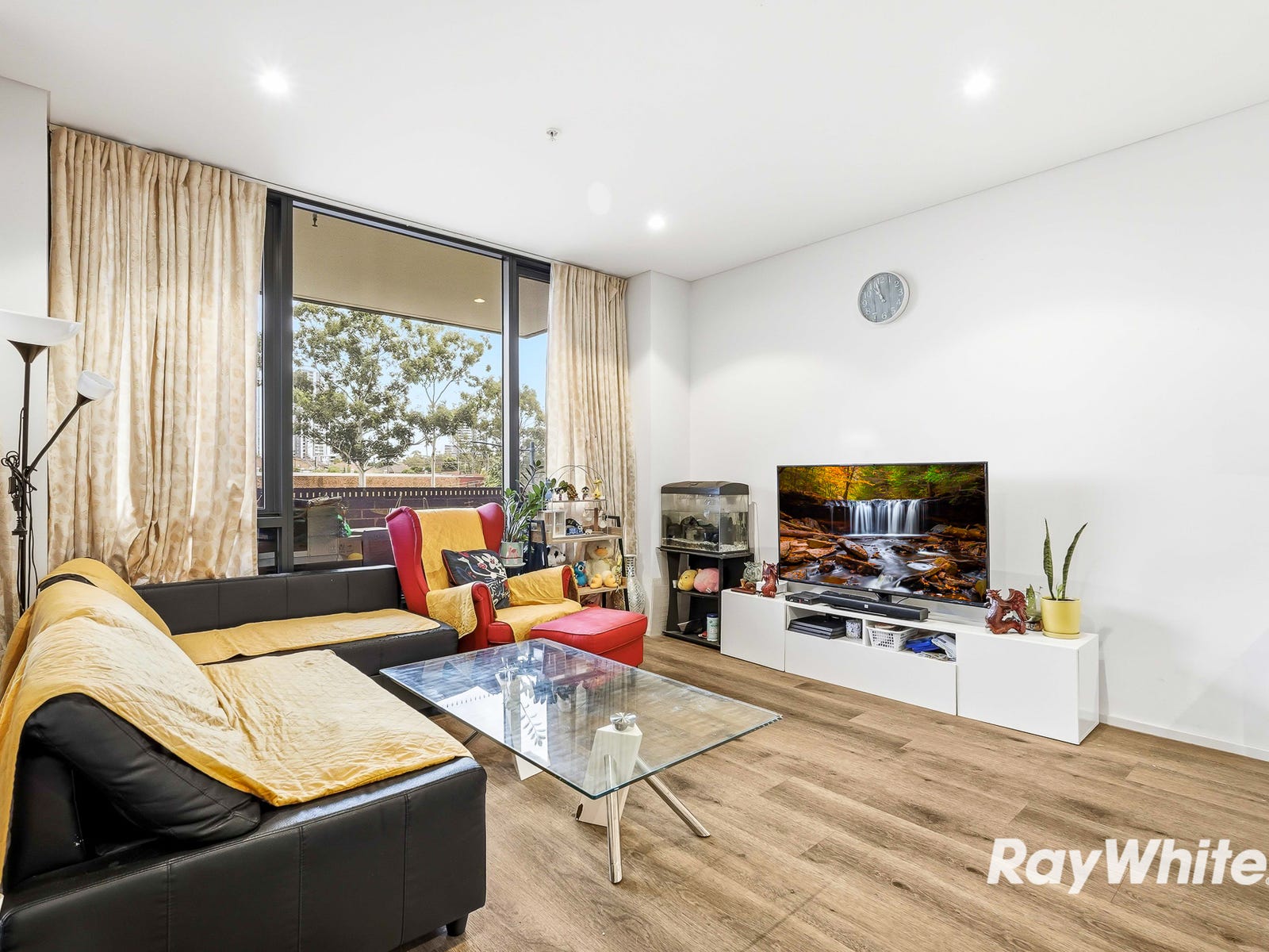 5/221 Memorial Avenue, Liverpool
