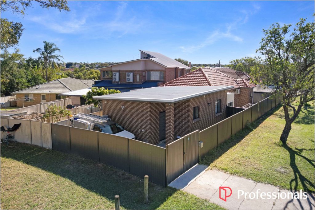 1 Gray Crescent, Yagoona